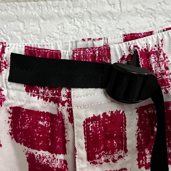 Supreme Belted Shorts Red and White Print - Picture 2 of 12